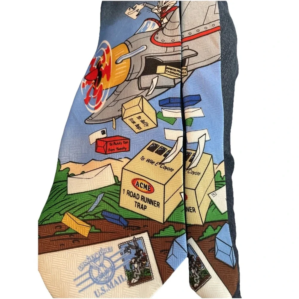 Vintage 1997 Looney Tunes Bugs Bunny Novelty Silk Necktie Unique 4x58